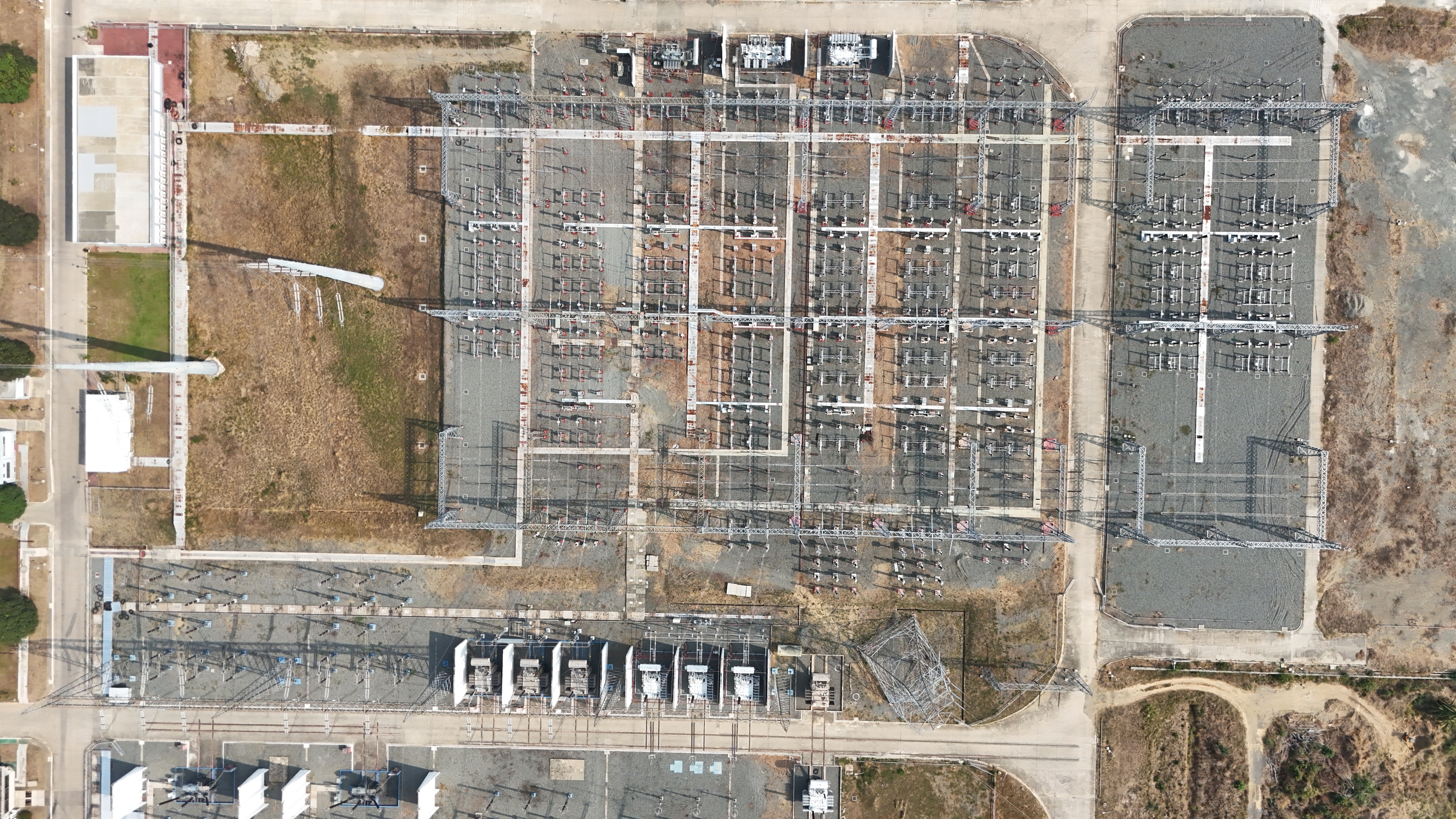 CASTILLEJOS AND BALSIK 500KV AND 230 KV SUBSTATION PORTION photo 7